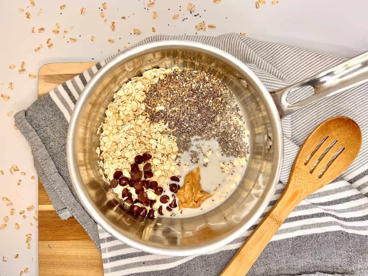 The Best High Protein Oatmeal Recipe Without Protein Powder